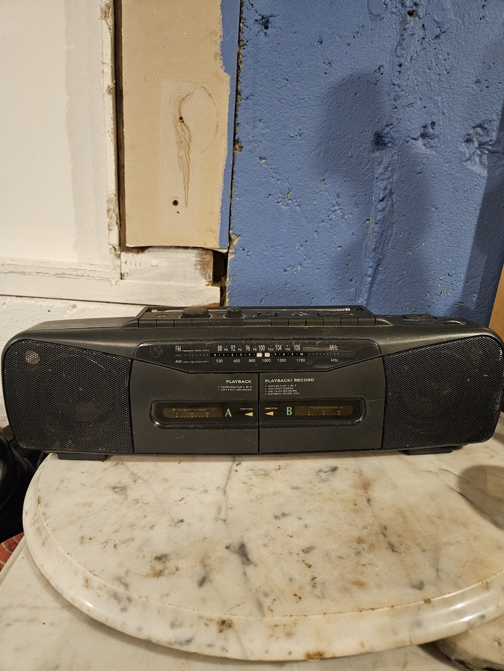 GE Bass Boost Boombox AM/FM Stereo Radio Cassette Recorder Tested&Works 3-5636A